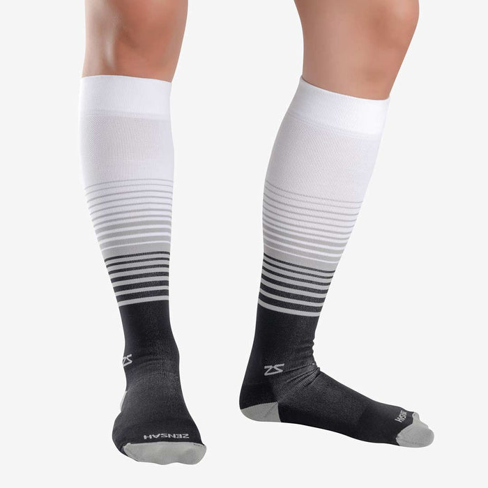 Classic Stripes Compression SocksSocks - Zensah