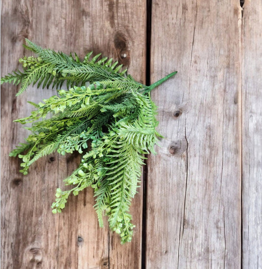 20" Plastic Mixed Fern Bush x7