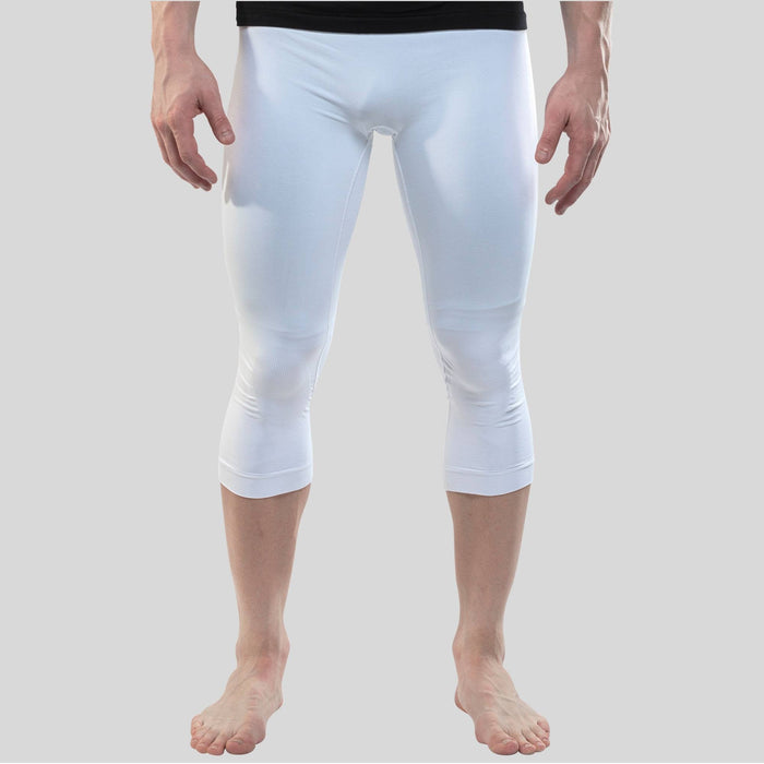 Base Layer 3/4 Compression CaprisCompression Bottoms - Zensah