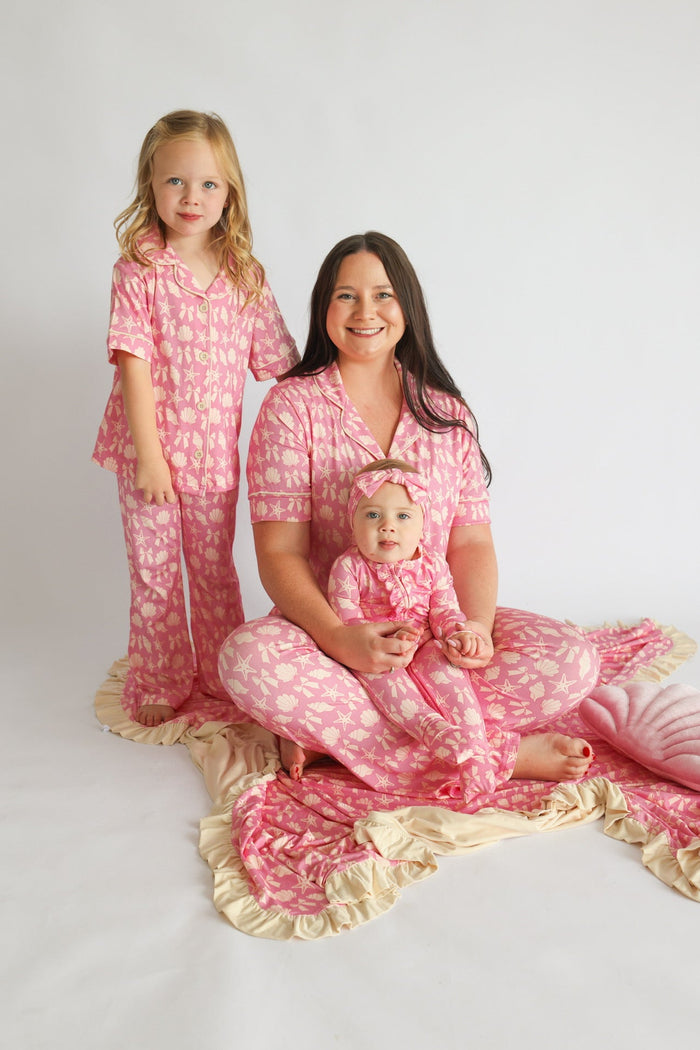 COASTAL CHIC WOMEN'S FLARE DREAM SET