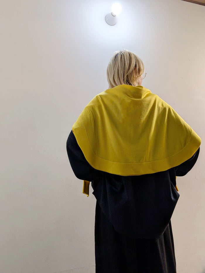 ENFOLD CIRCLE PULLOVER