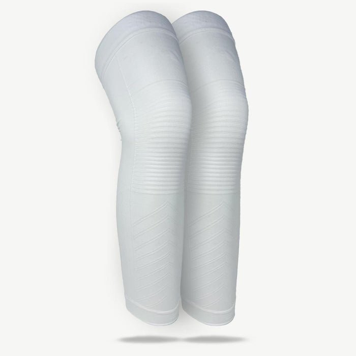 S / White 1 Pair