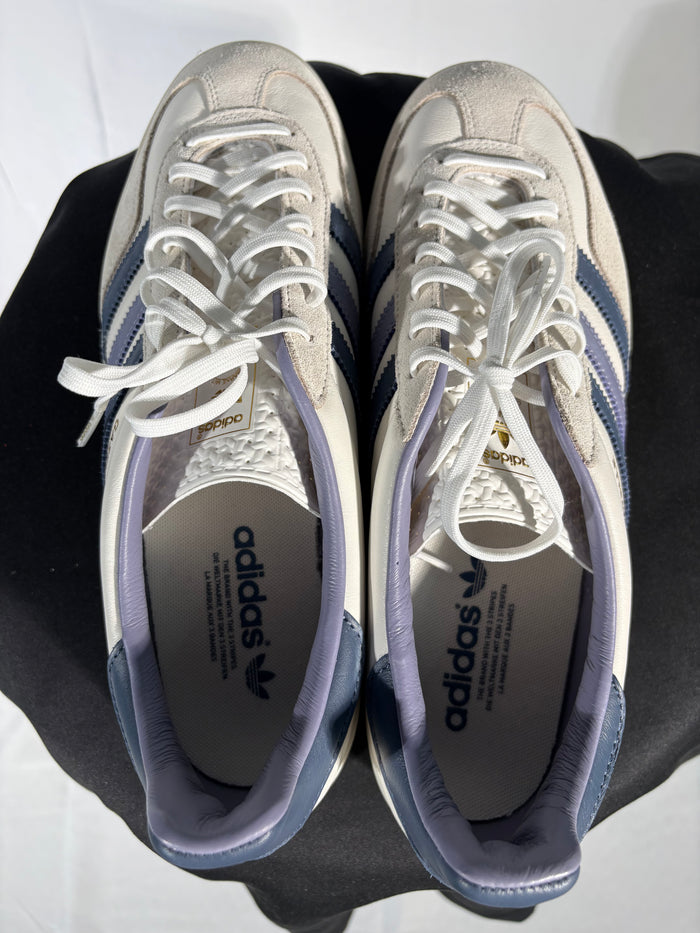 Adidas Gazelle White & Blue Low-Top Sneakers