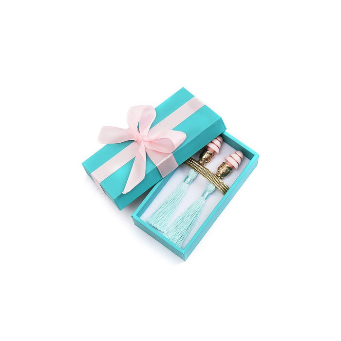 Holly — The Tassel Earplugs - Utopiat