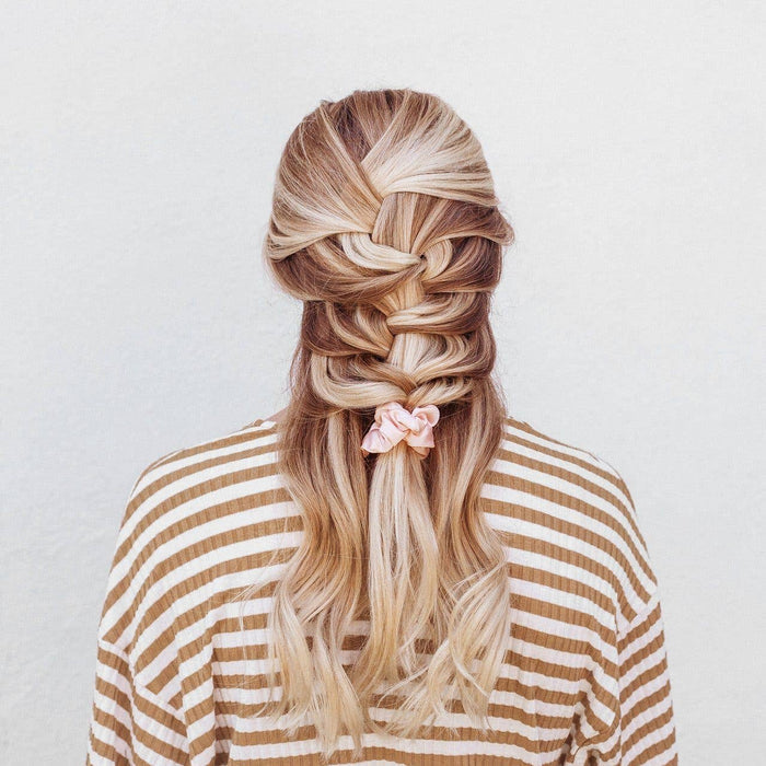 Kitsch Scrunchies Metallic (Blush)