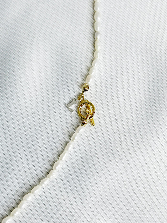 Lemme.  L12306 Mist Pearl Necklace Gold