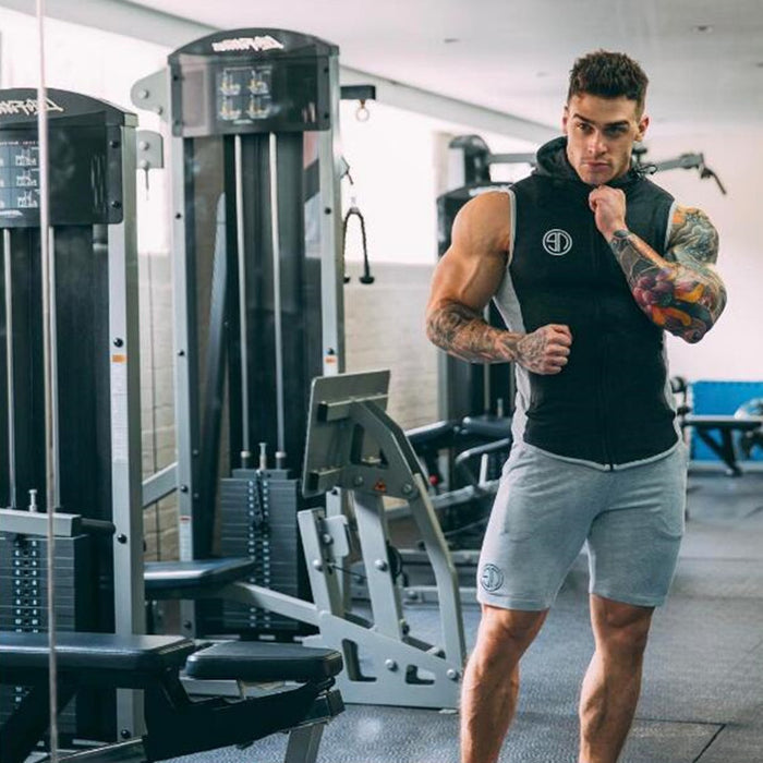 Men’s Outdoor Fitness Shorts – Lightweight & Breathable