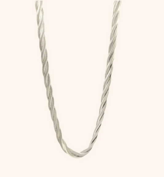 Pressie Silver Pathway Necklace