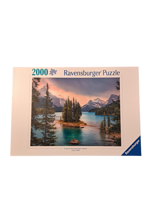Ravensburger 2000 pcs Spirit Island Canada