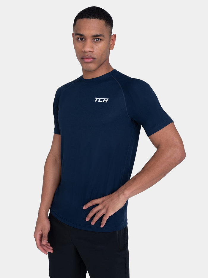 TCA Superlight MenÍs Dry Fit Gym Shirts _ Lightweight Breathable Workout T-Shirts for Running, Training, Fitness & Sports