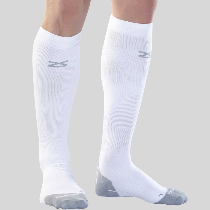 Tech+ Compression SocksSocks - Zensah