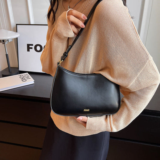 Women's Leather Shoulder Bag UK – Minimalist Adjustable Strap | The Odine | Huna