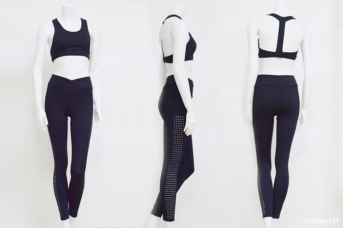 Women’s Yoga Fitness Suit – Sleek & Performance-Driven
